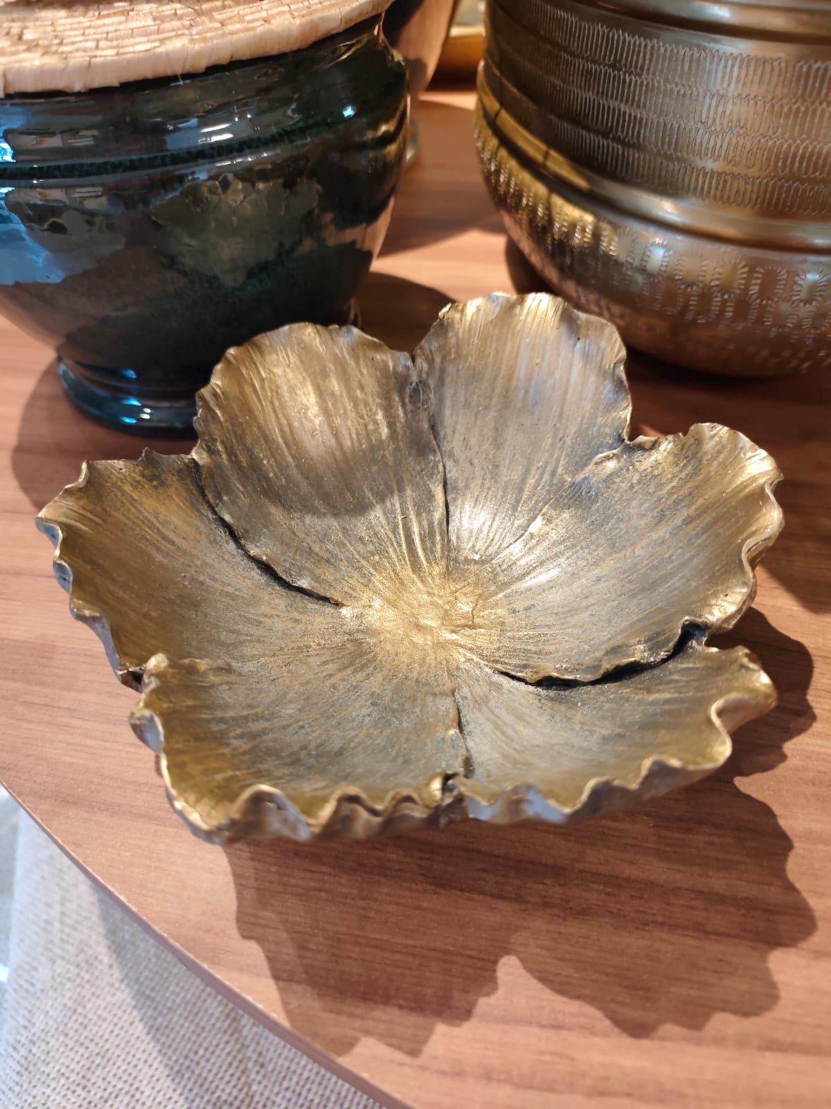 Ornamento Decorativo Flor Dourada