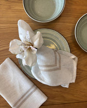 Guardanapo de Mesa Voil Bege