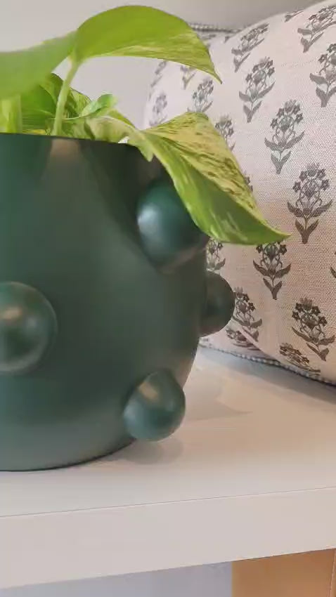 Carregar vídeo: Cachepot Esferas Verde Musgo