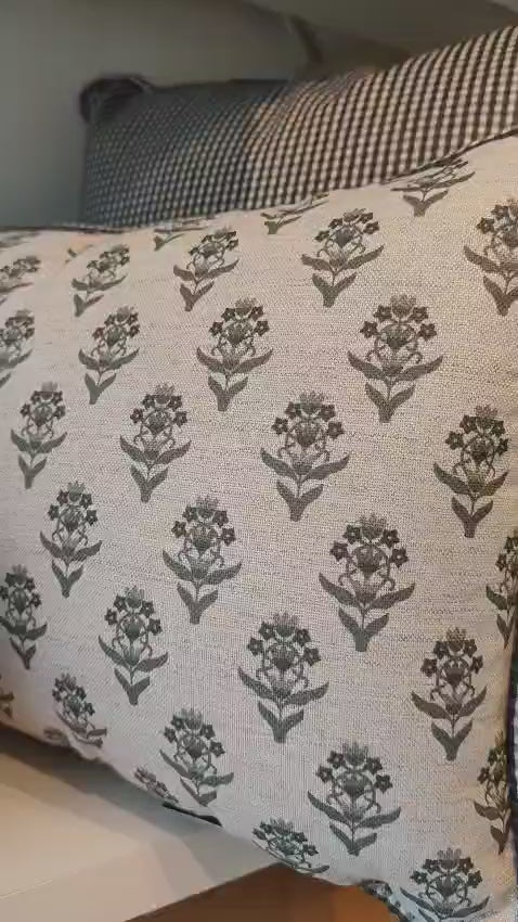 Carregar vídeo: Almofada Linho Estampada e Xadrez