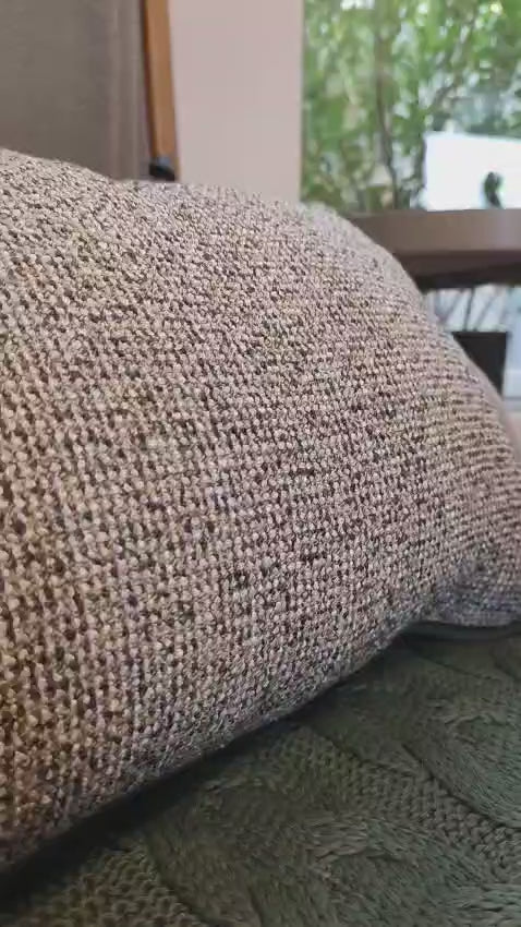 Carregar vídeo: Almofada Rústica com Camurça 35x58